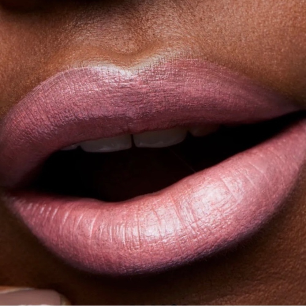 💄HP!💄MAC Frost Lipstick Angel - Picture 6 of 11